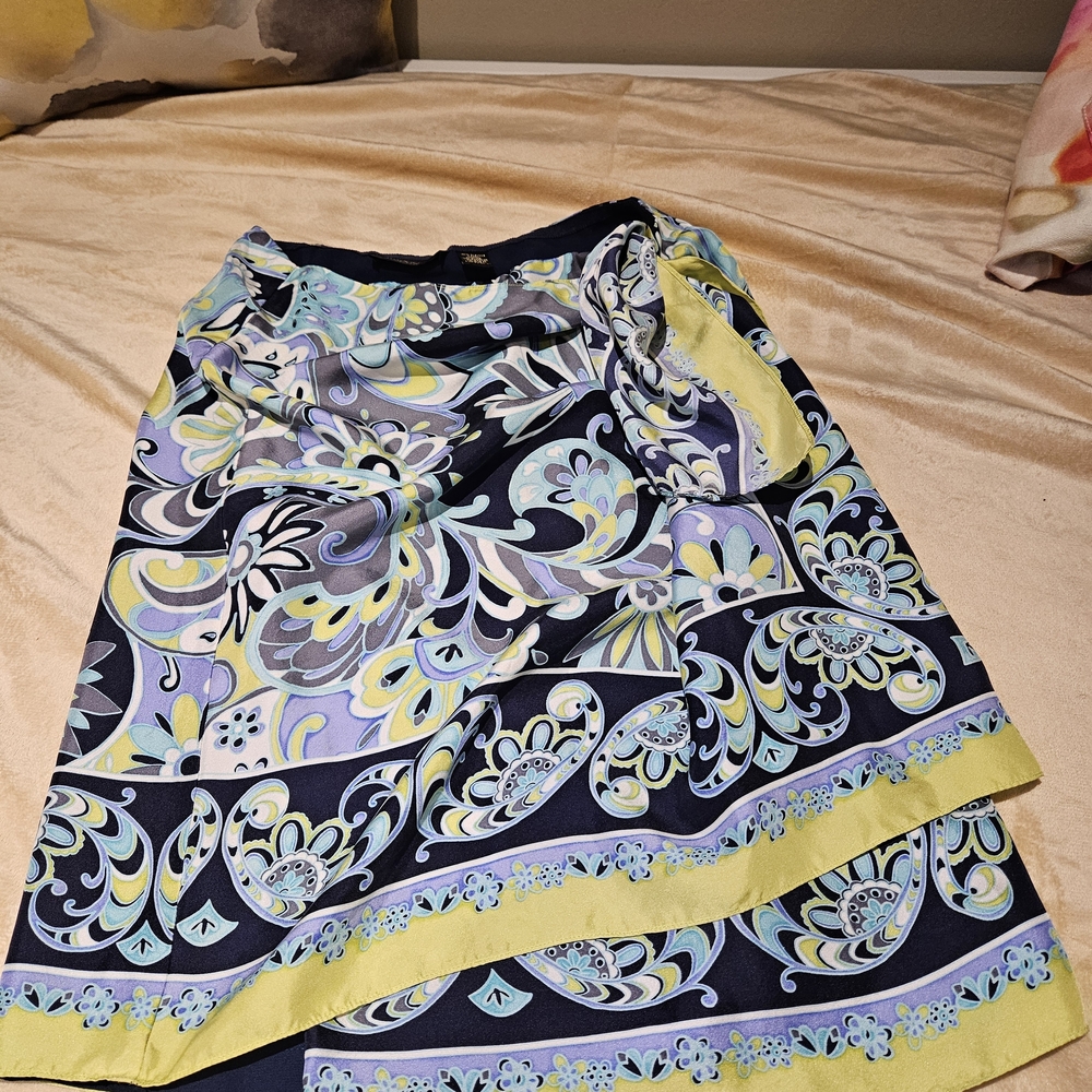 Dana Buchman Asymmetrical Skirt in Blue and Yellow